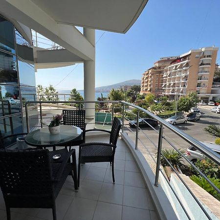 Lorenso Guest House Sarande Bagian luar foto