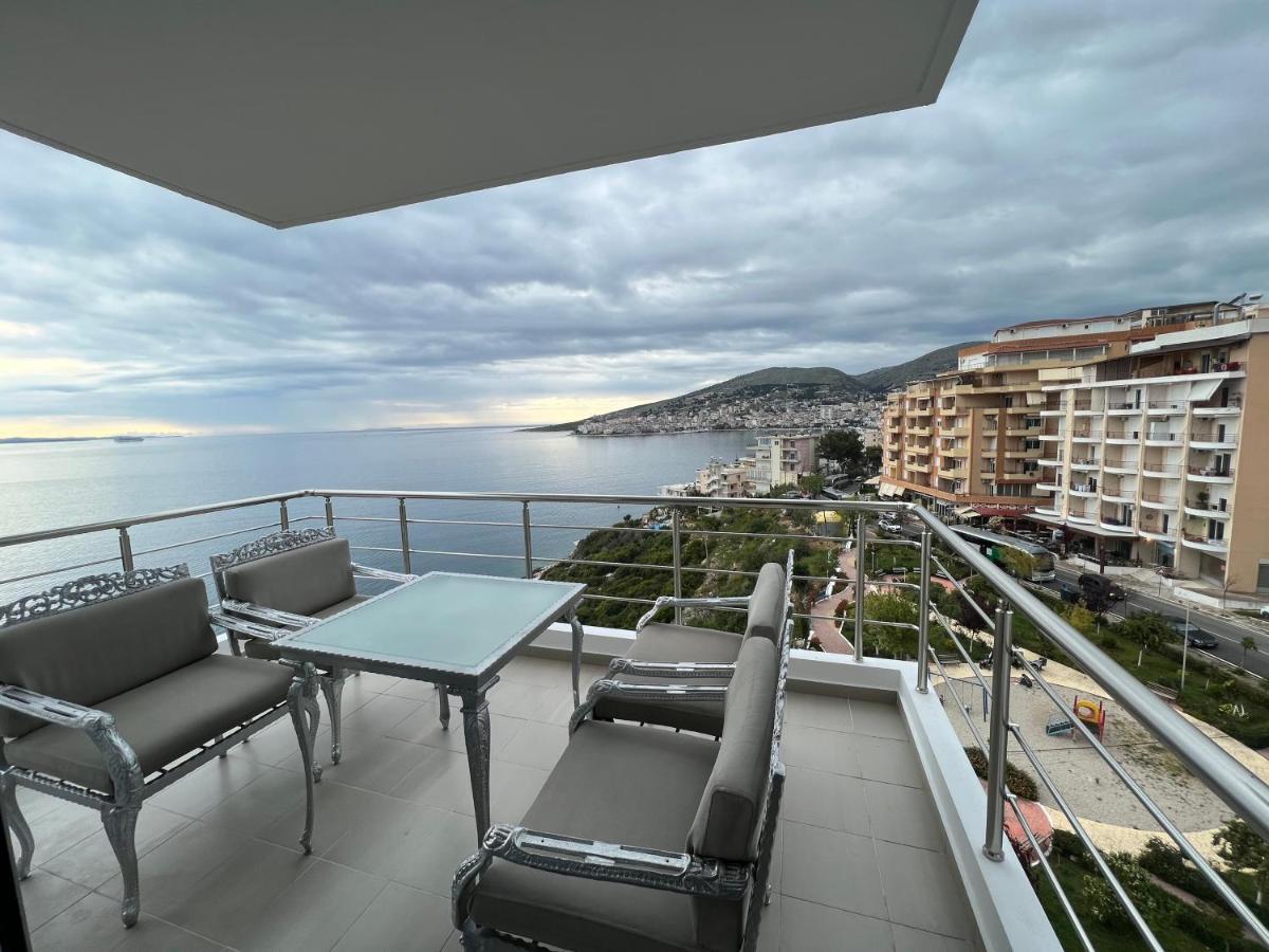 Lorenso Guest House Sarande Bagian luar foto