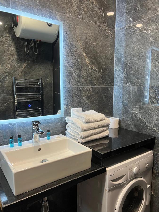 Lorenso Guest House Sarande Bagian luar foto